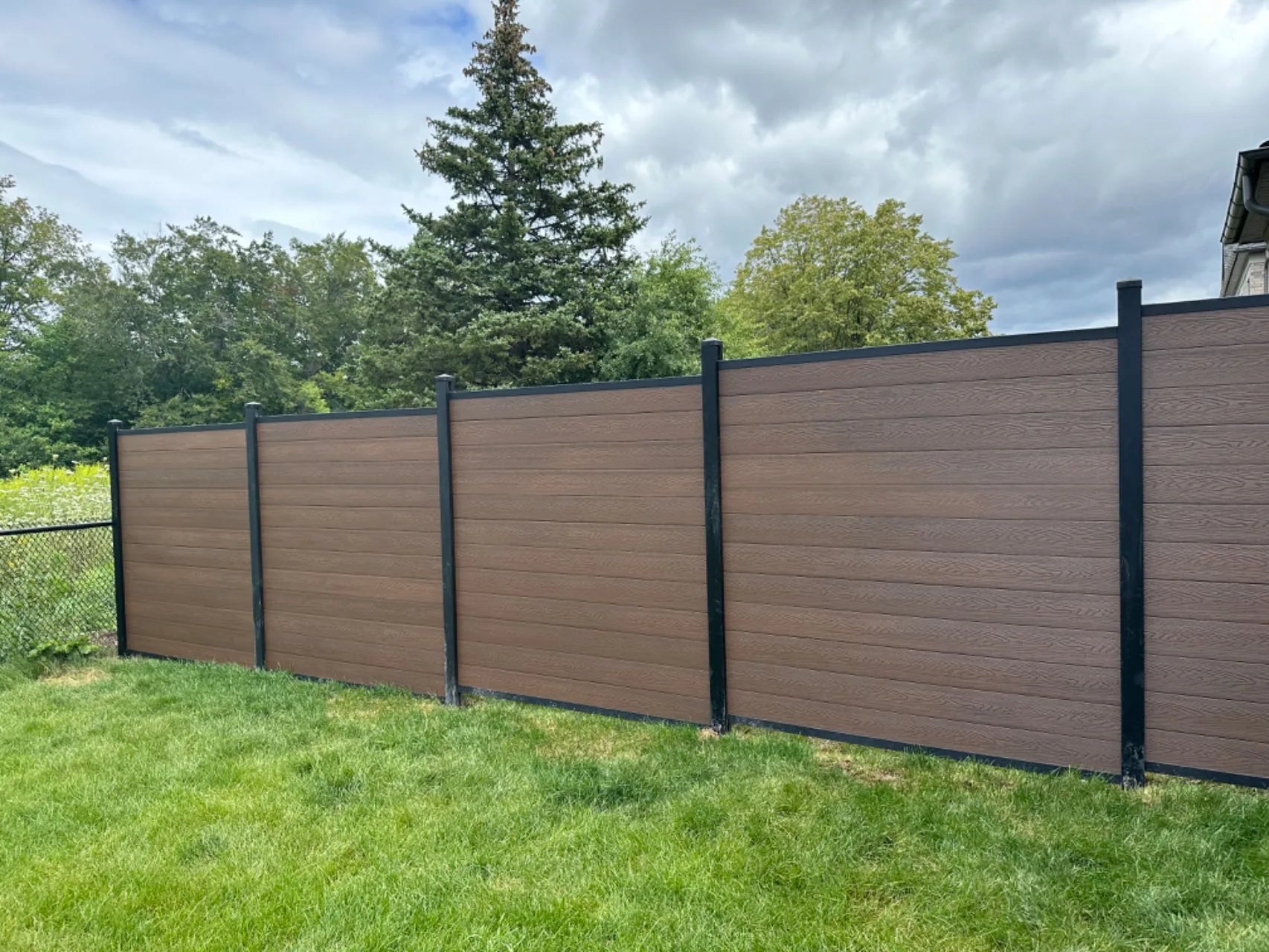 Composite Fence in GTA